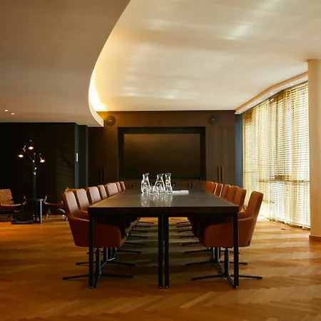 Infinity & Conference Munich 4*