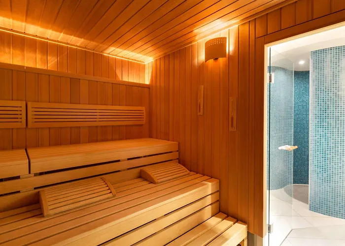 Infinity & Conference Munich Hotel 4*