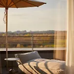 Hotel Infinity & Conference Munich 4*