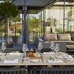 Hotel Infinity & Conference Munich 4*