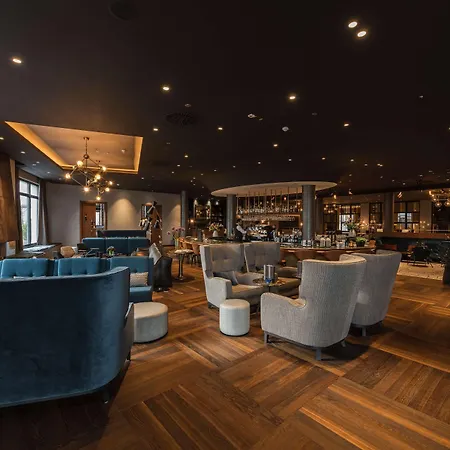 Hotell Infinity & Conference Munich 4*