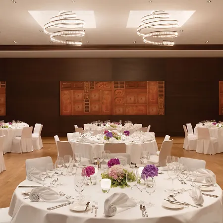 Hotel Infinity & Conference Munich